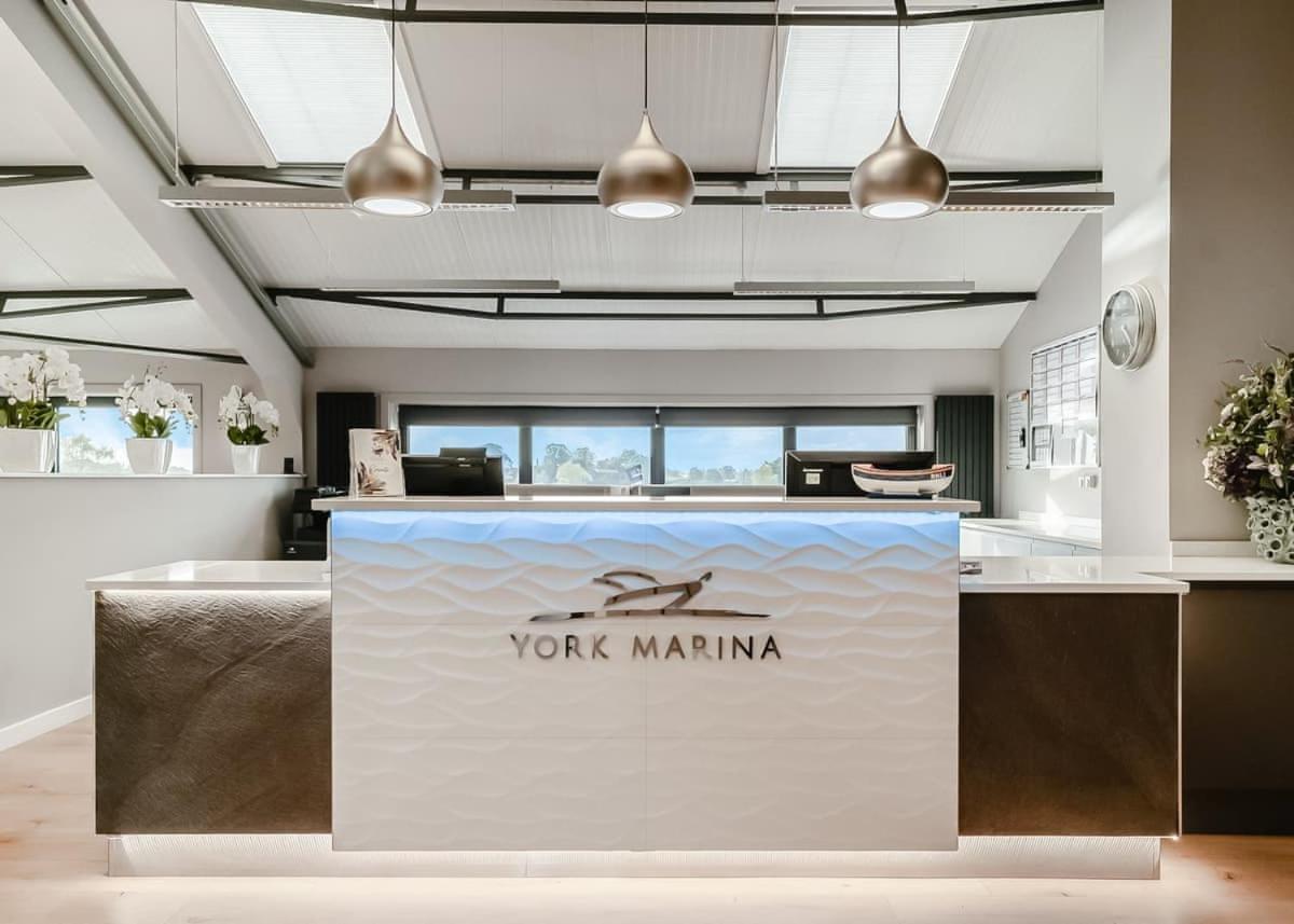 Hotel York Marina à Naburn Extérieur photo
